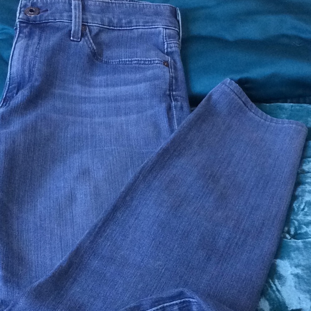 Jeans - Picture 3 of 5